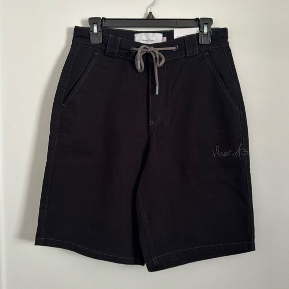 House of Sunny Black Shorts - Picture 1 of 7